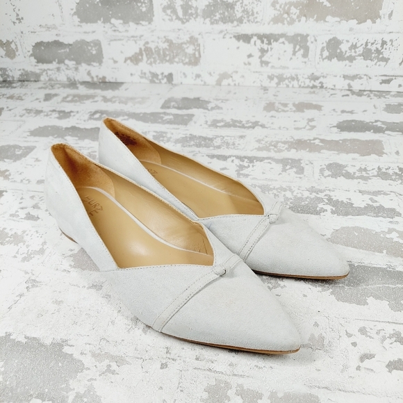 Naturalizer Women's Flats in Light Gray - Picture 4 of 14